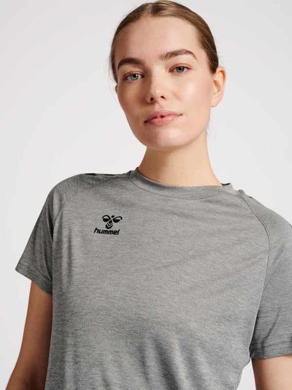 hmlCORE XK CORE POLY T-SHIRT S/S WOMAN