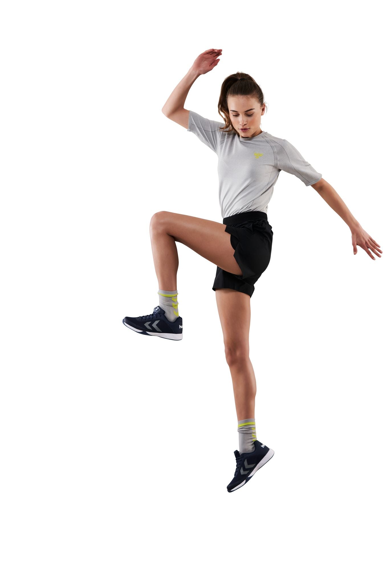 hmlGG12 TRAINING SEAMLESS S/S WOMAN