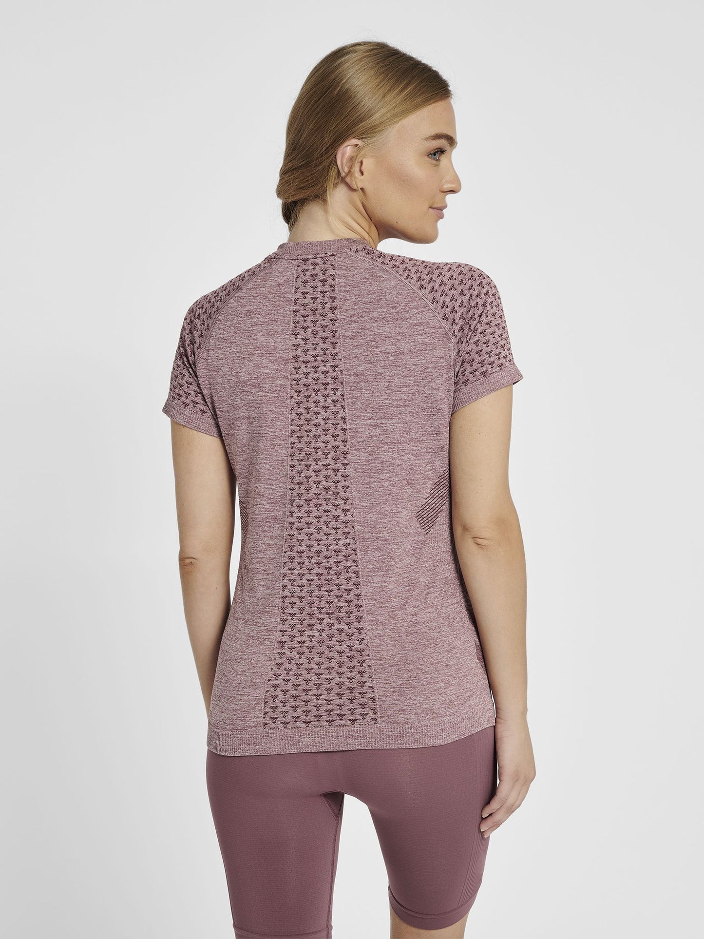 hmlCI SEAMLESS T-SHIRT