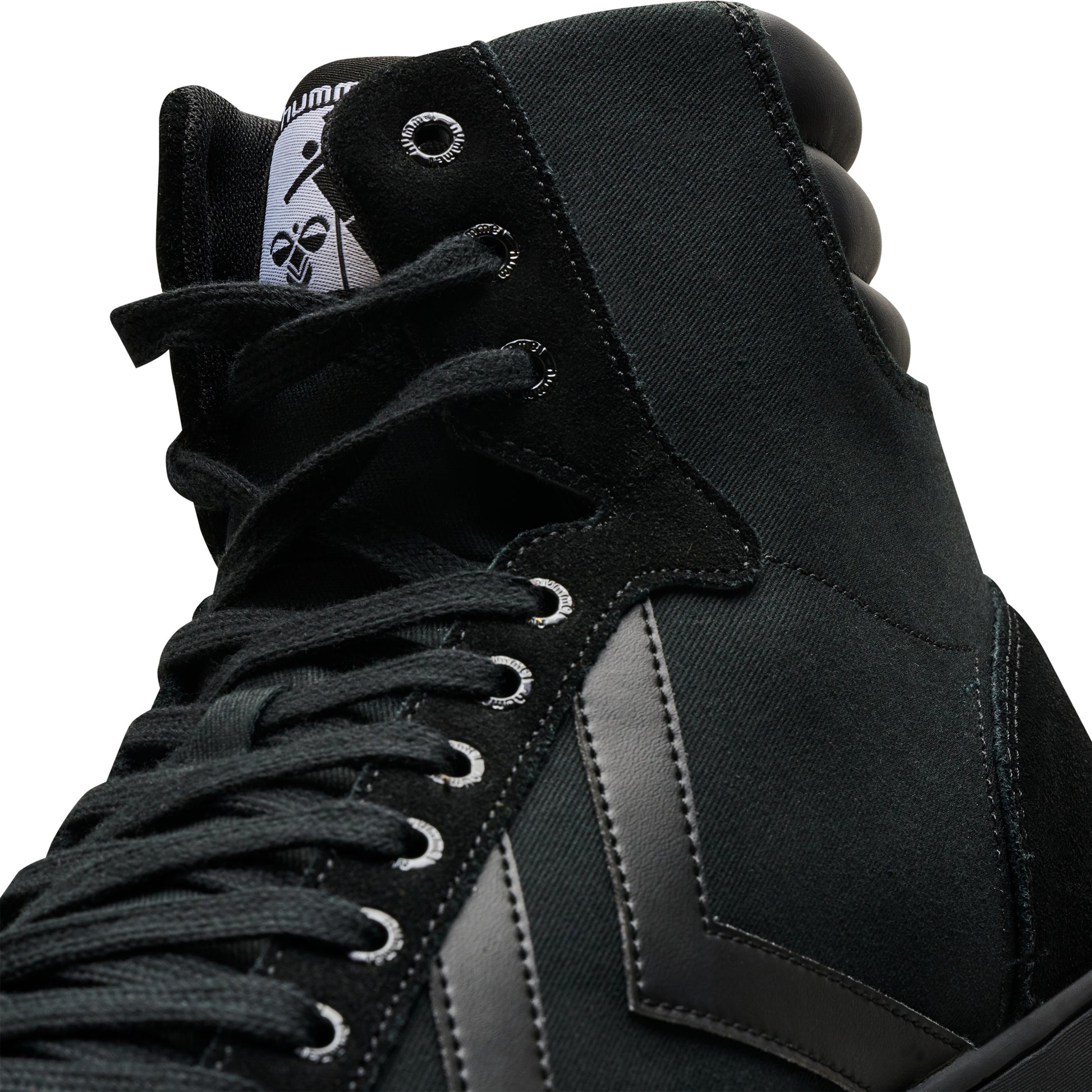 2001-BLACK