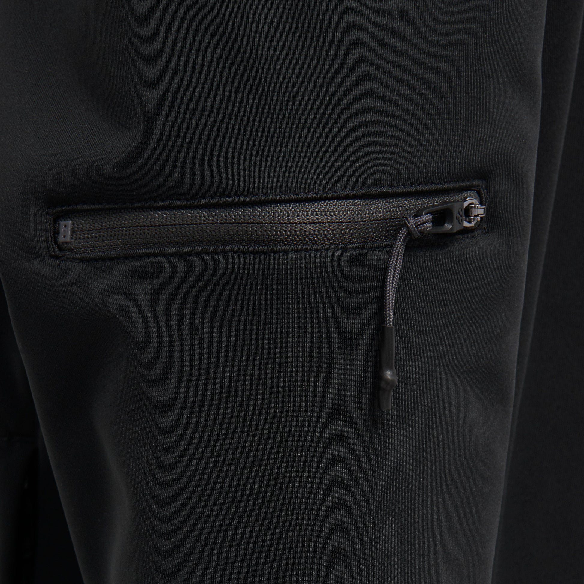 1006-BLACK/ASPHALT