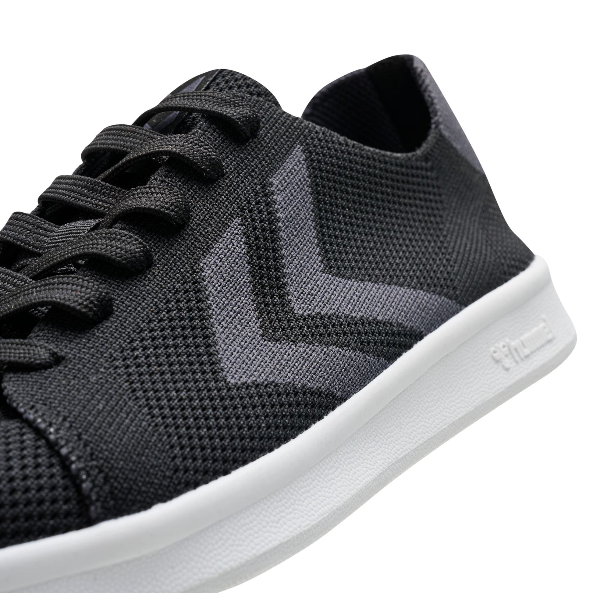 2509-LUNAR ROCK