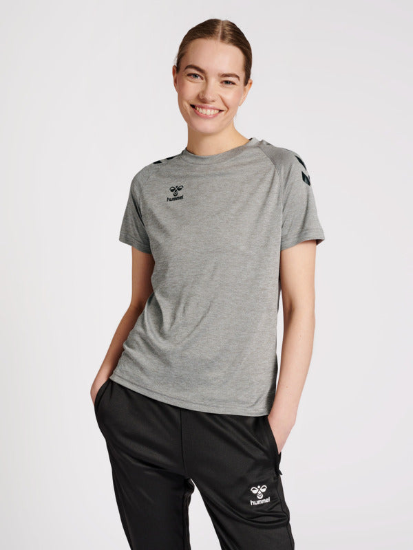 hmlCORE XK CORE POLY T-SHIRT S/S WOMAN