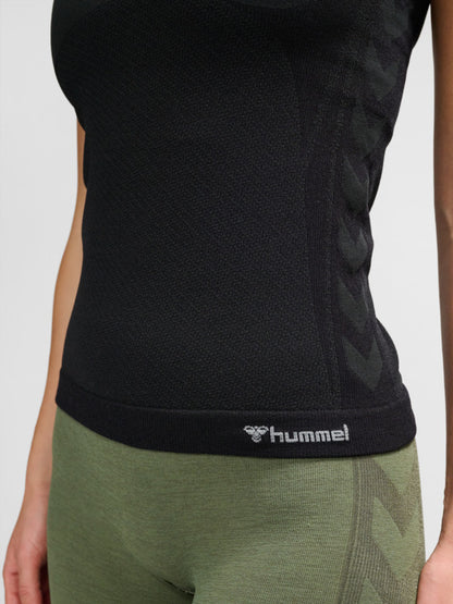 hmlCLEA SEAMLESS TIGHT T-SHIRT