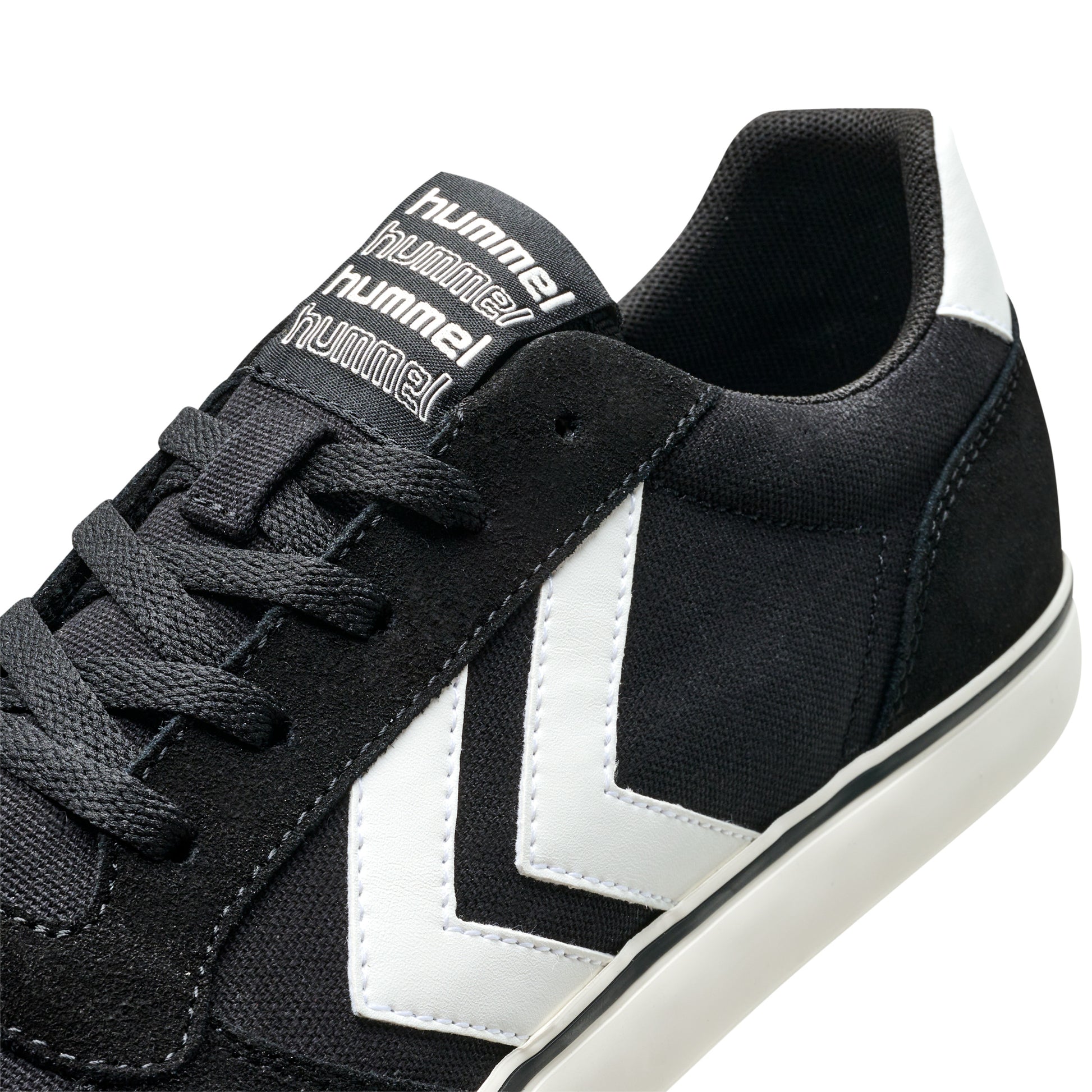 2001-BLACK