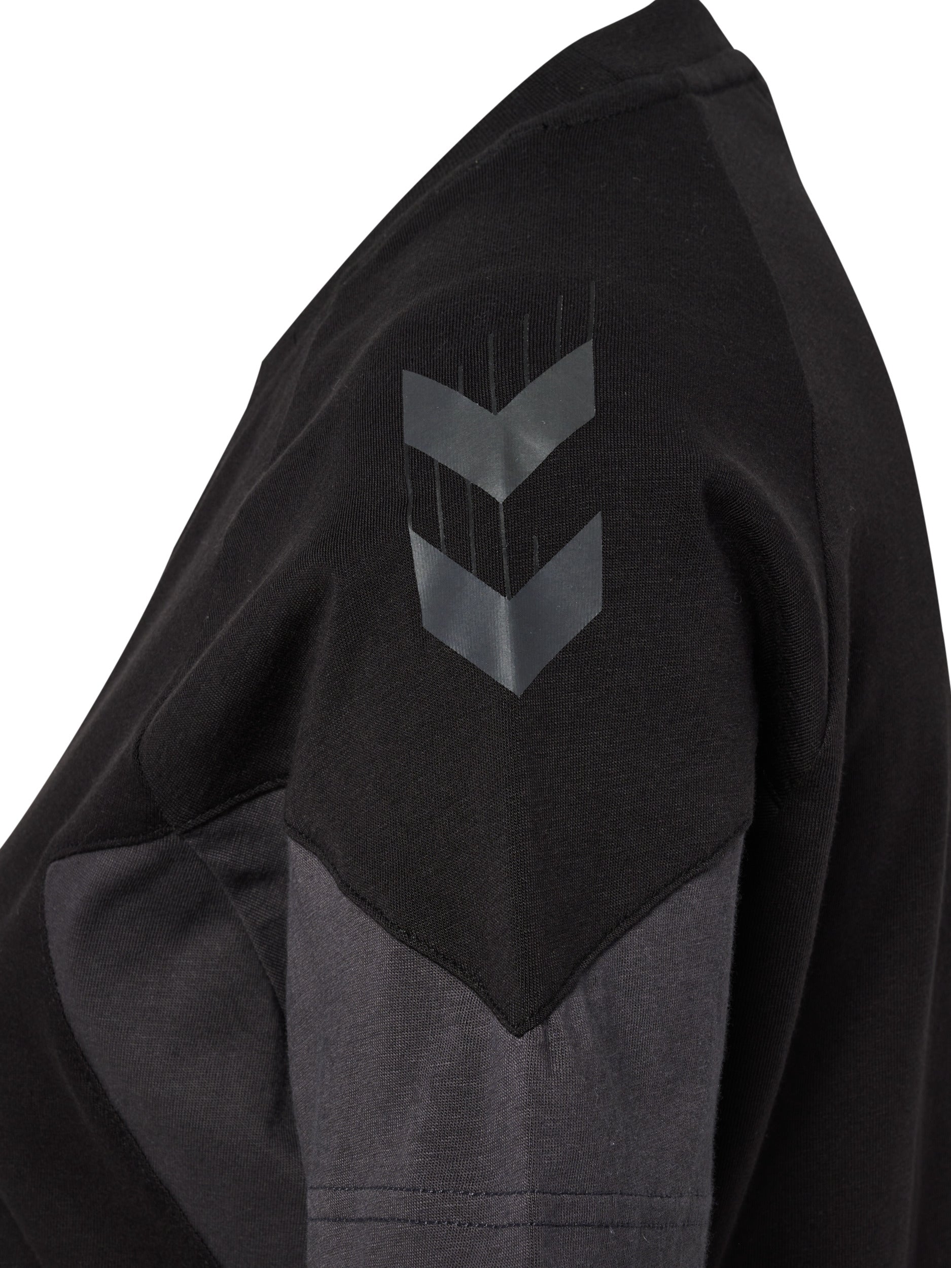 2001-BLACK