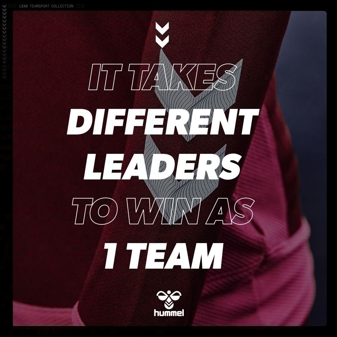 hmlLEAD WOMAN HALF ZIP