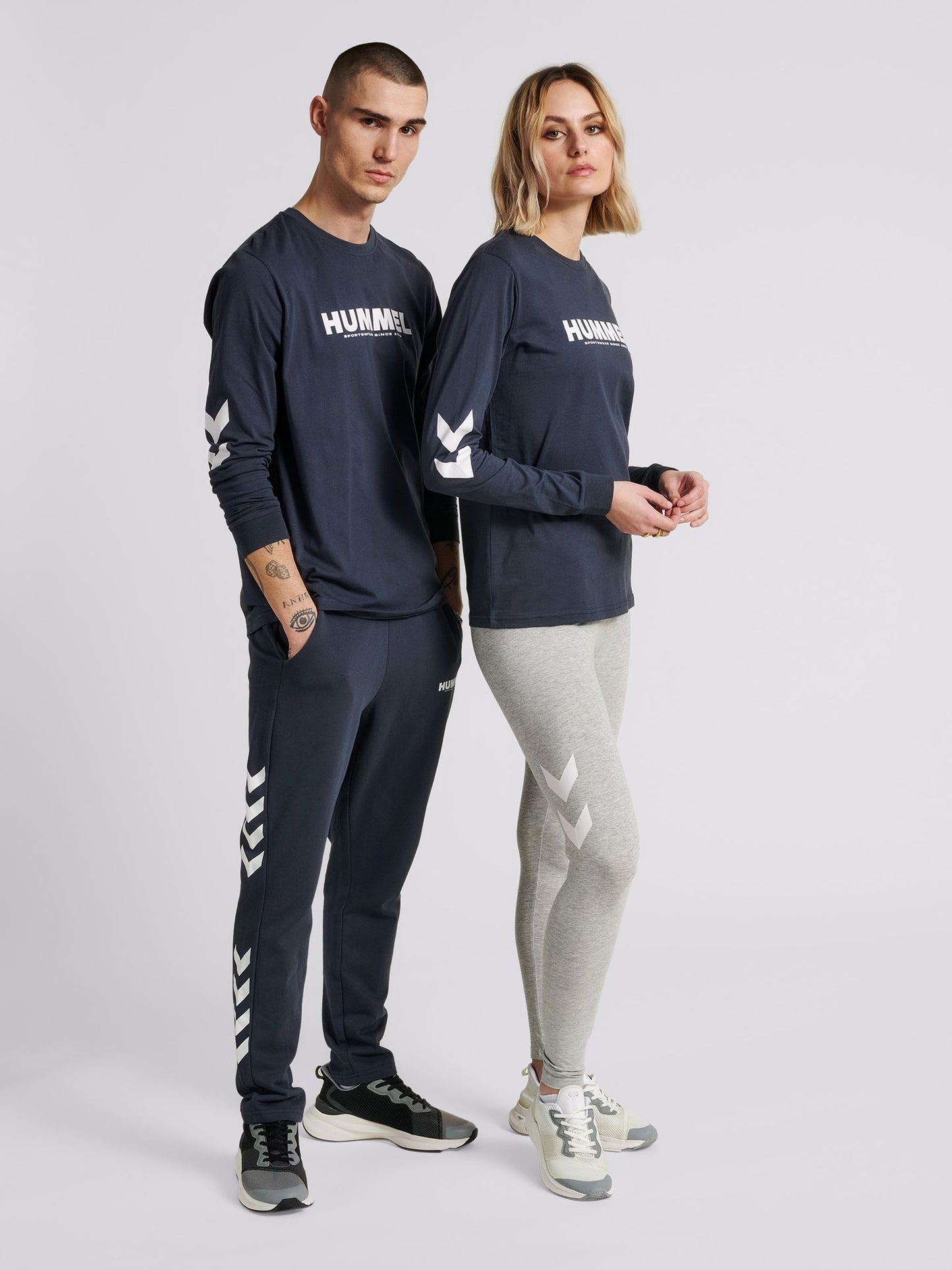 hmlLEGACY T-SHIRT L/S