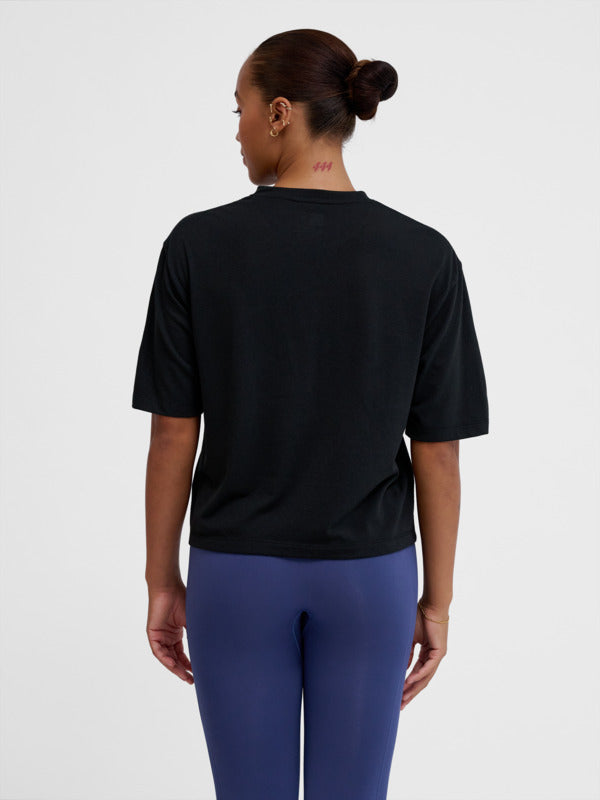 hmlMT VANJA BOXY SHORT T-SHIRT