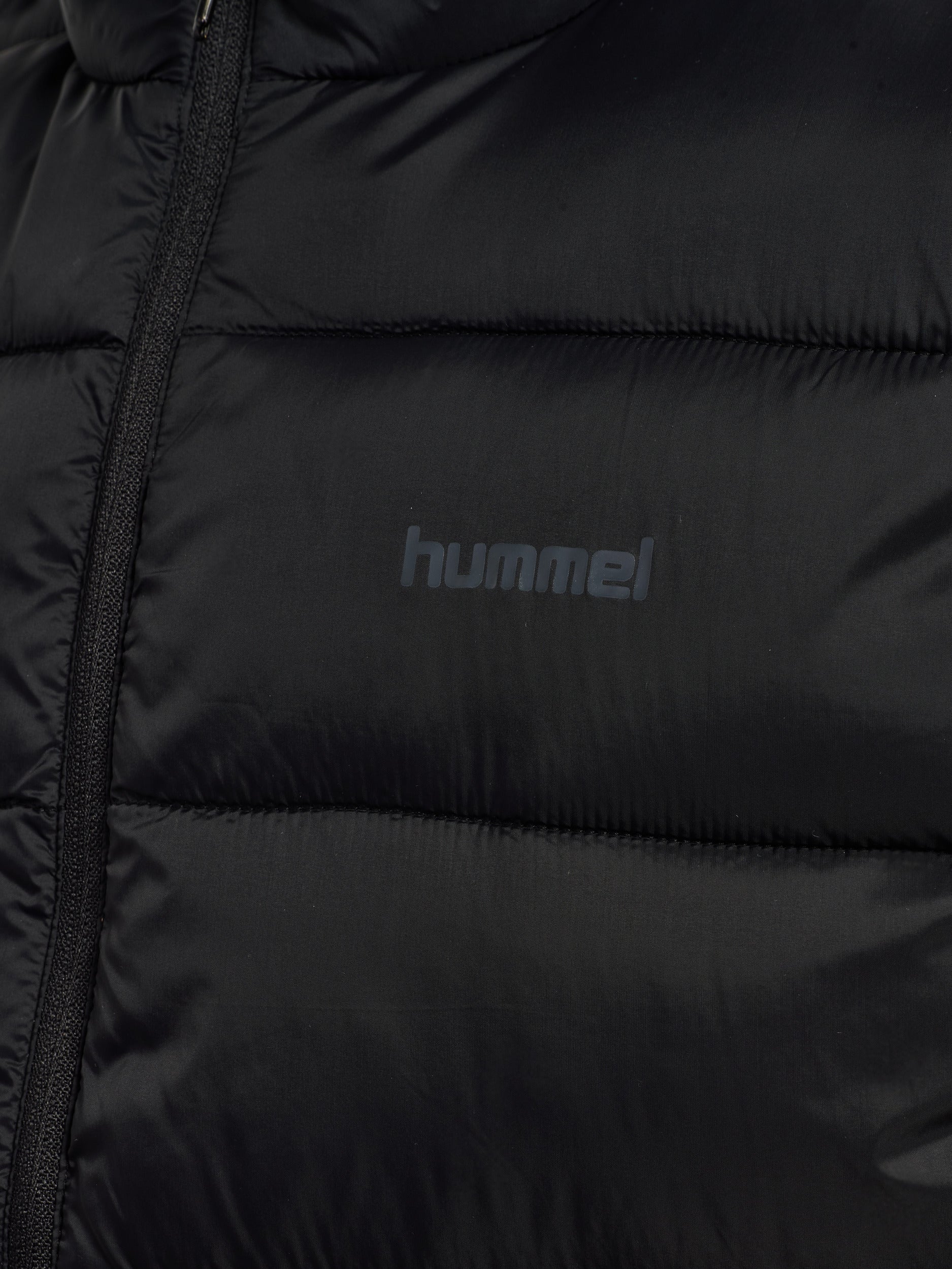 hmlLIGHTWEIGHT PUFFER VEST – BLACK