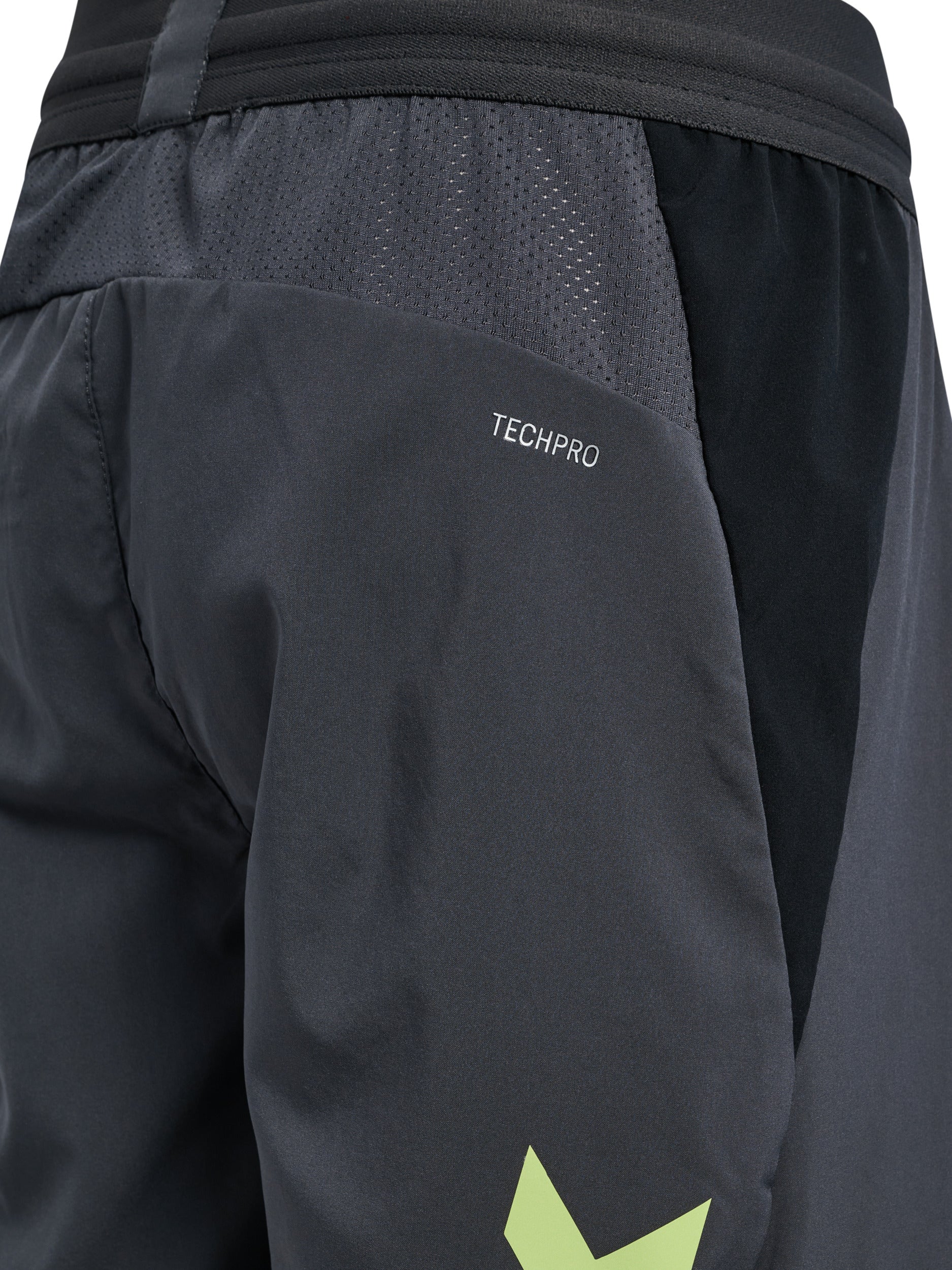 hmlBLAZE26 PRO TRAINING SHORTS KIDS – ASPHALT