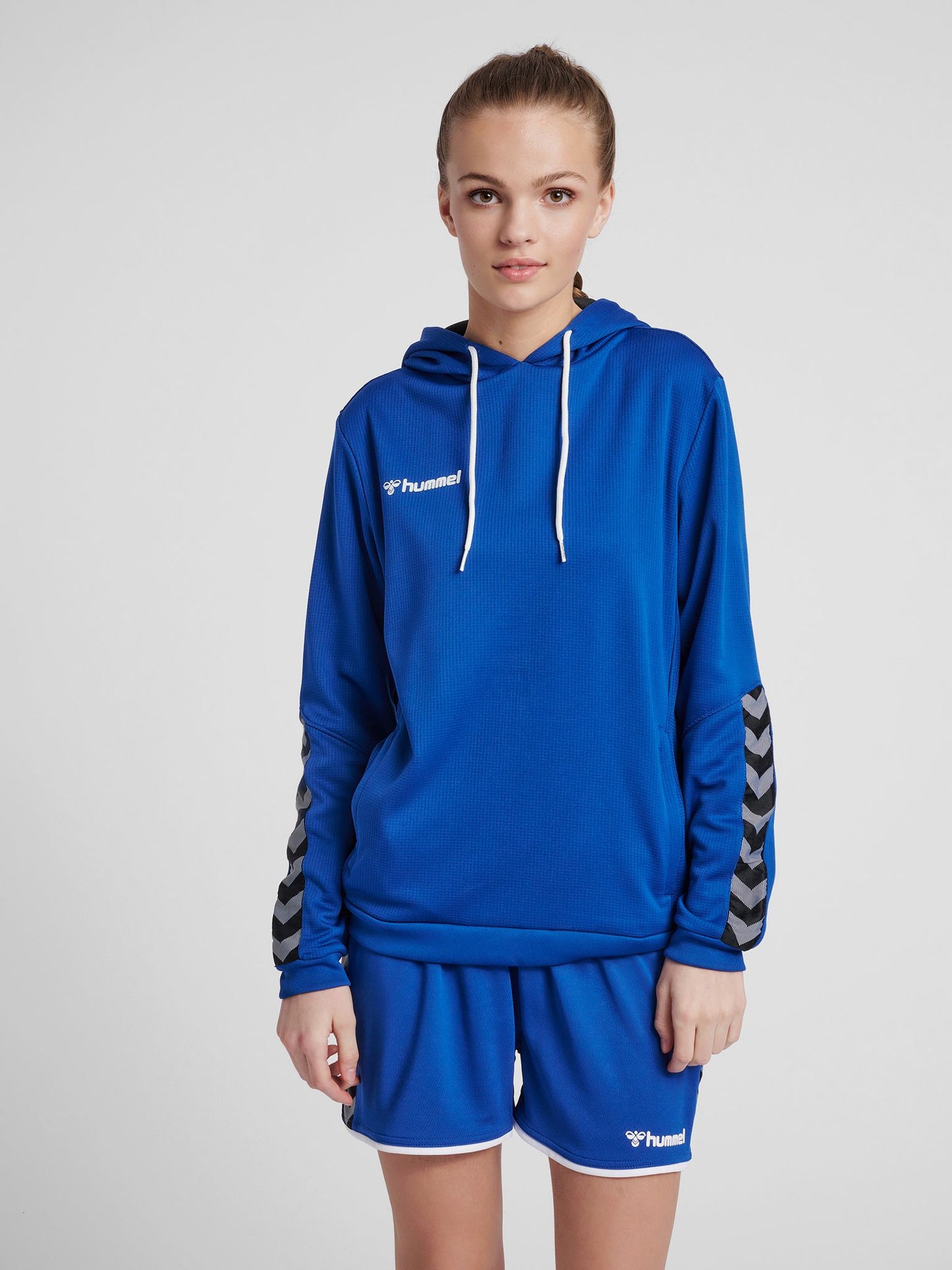 hmlAUTHENTIC POLY HOODIE WOMAN