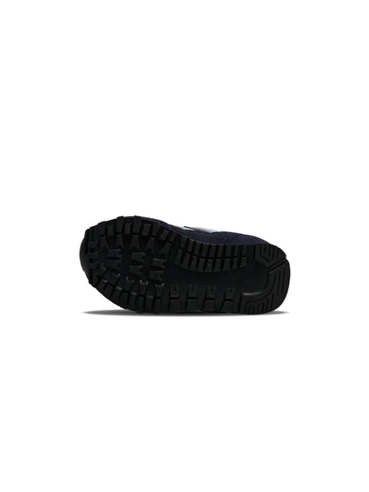 1009-BLACK IRIS