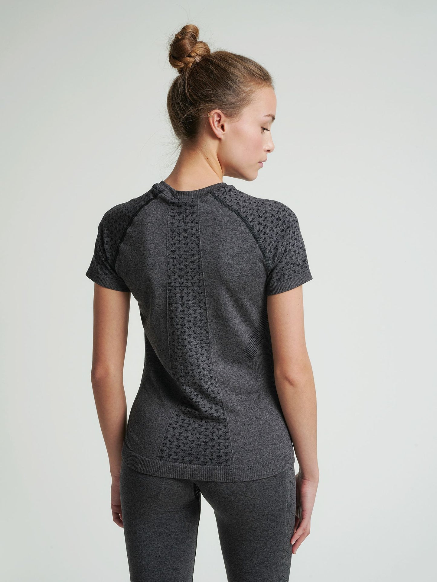 hmlCI SEAMLESS T-SHIRT