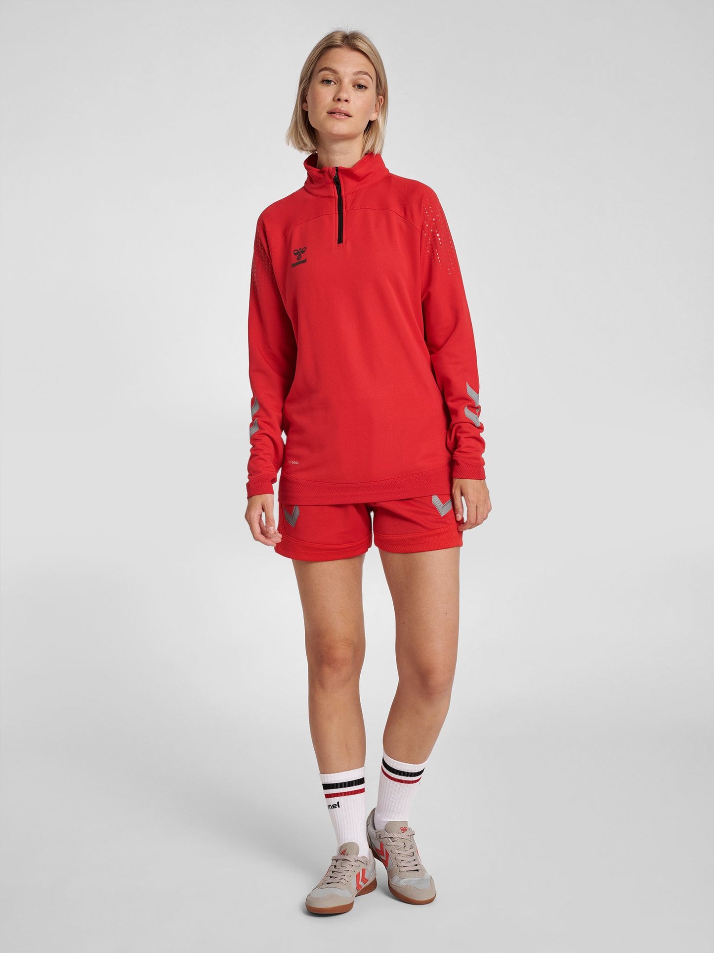 hmlLEAD WOMAN HALF ZIP