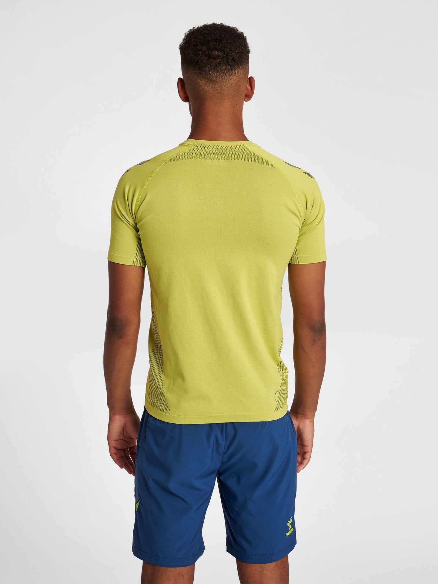 hmlLEAD PRO SEAMLESS TRAINING JERSEY