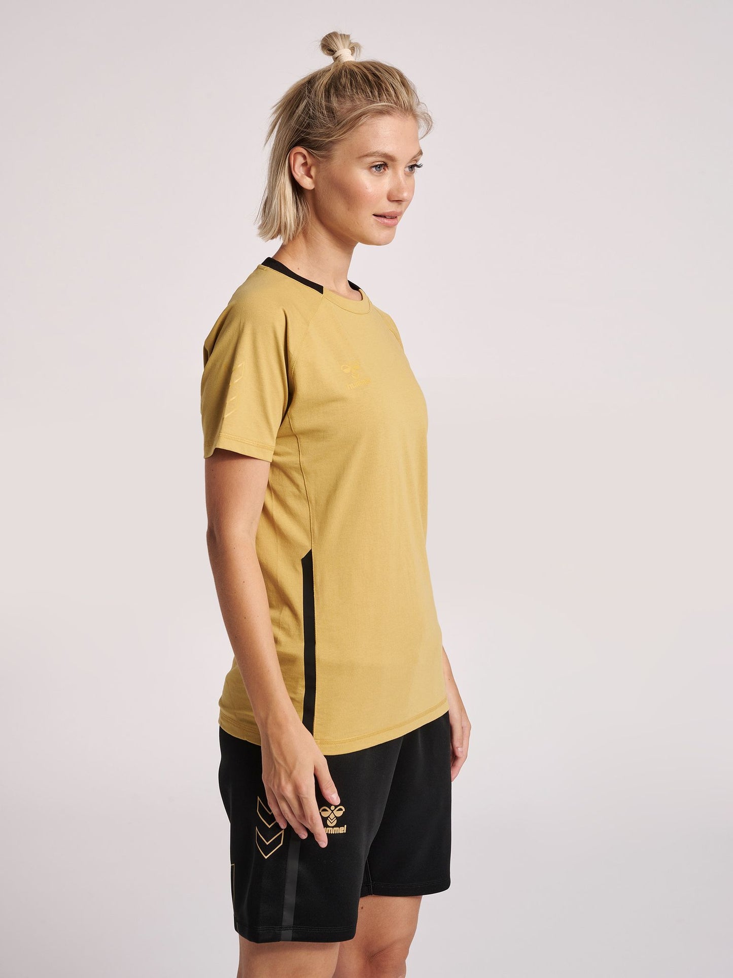 hmlCIMA XK T-SHIRT S/S WOMAN