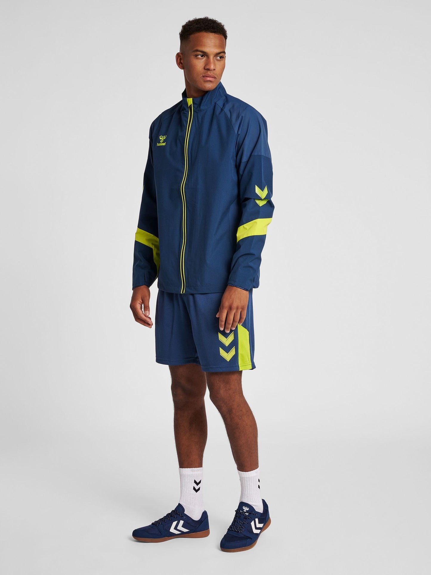 hmlLEAD TRAINING JACKET