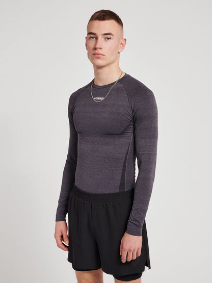 hmlTE MIKE SEAMLESS T-SHIRT L/S