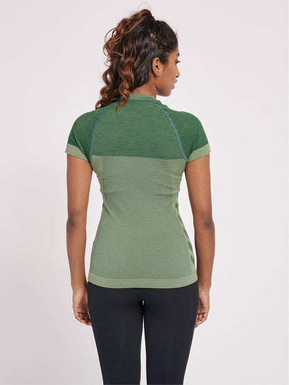 hmlCLEA SEAMLESS TIGHT T-SHIRT