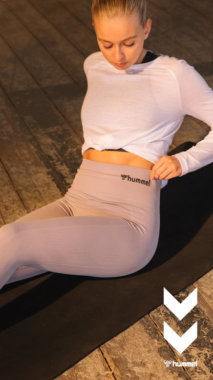 hmlMT VANJA T-SHIRT L/S