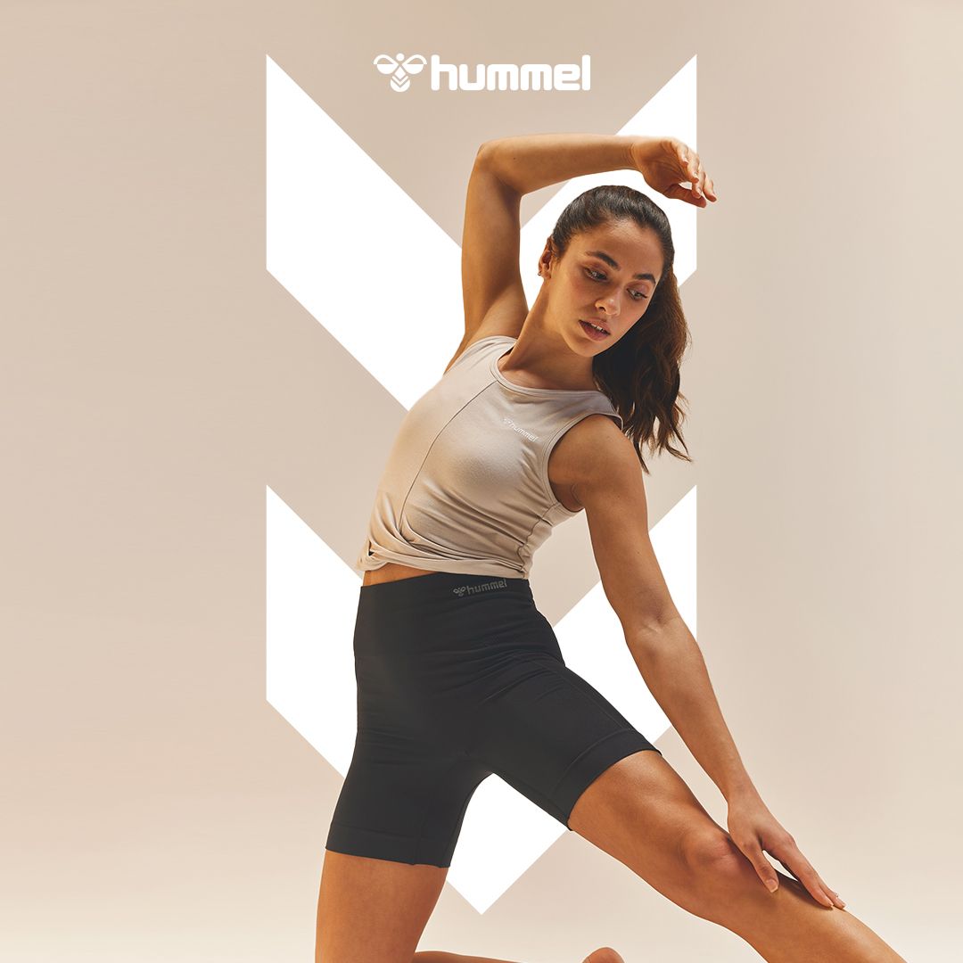 hmlTIF SEAMLESS SHORTS