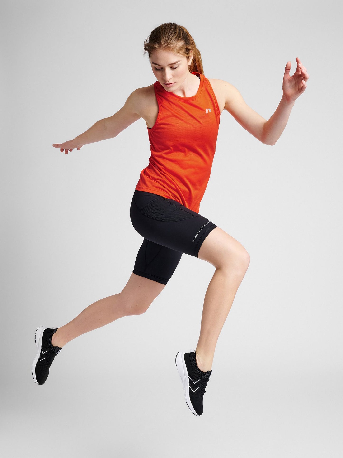 WOMEN RUNNING SINGLET