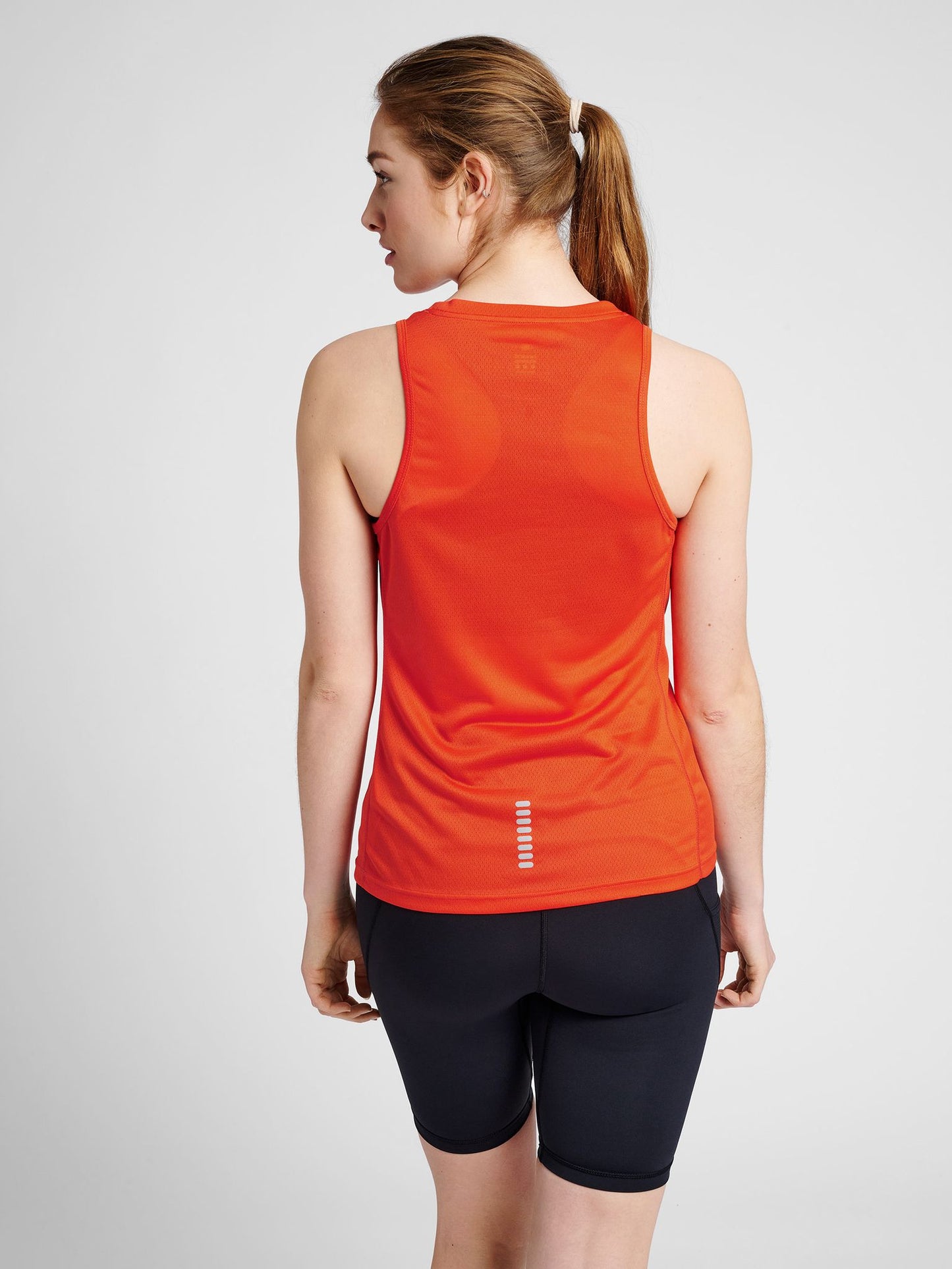 WOMEN RUNNING SINGLET