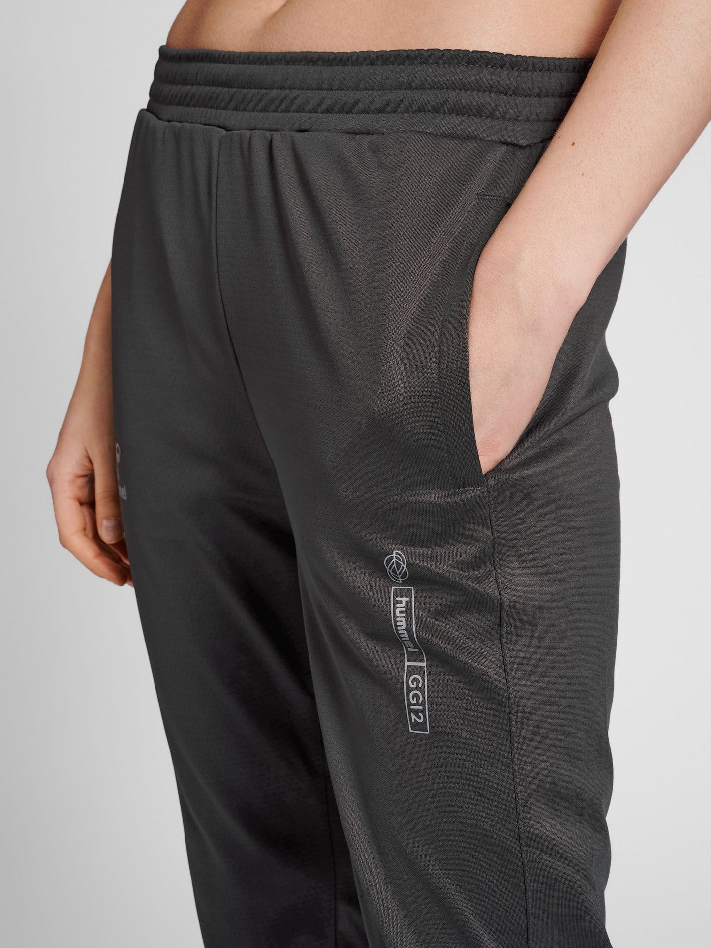 hmlGG12 ACTION TRAINING PANTS WOMAN