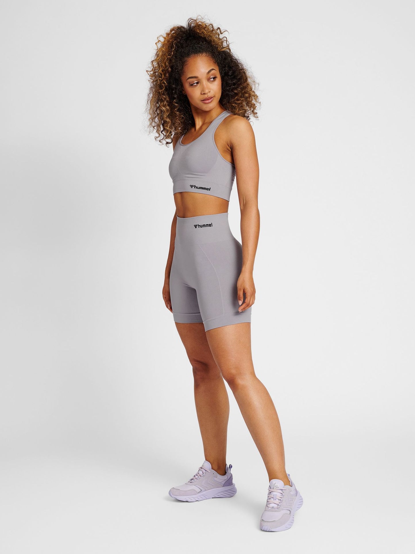 hmlTIF SEAMLESS SPORTS TOP