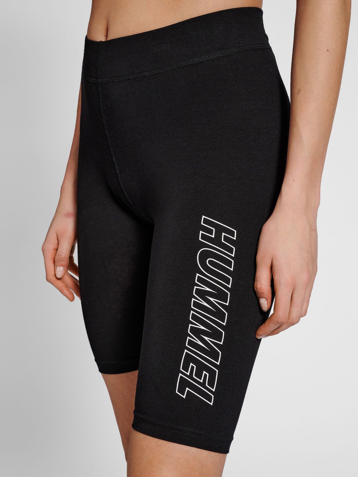 hmlTE MAJA MW COTTON TIGHT SHORTS