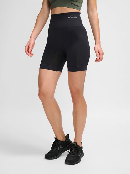 hmlTIF SEAMLESS SHORTS
