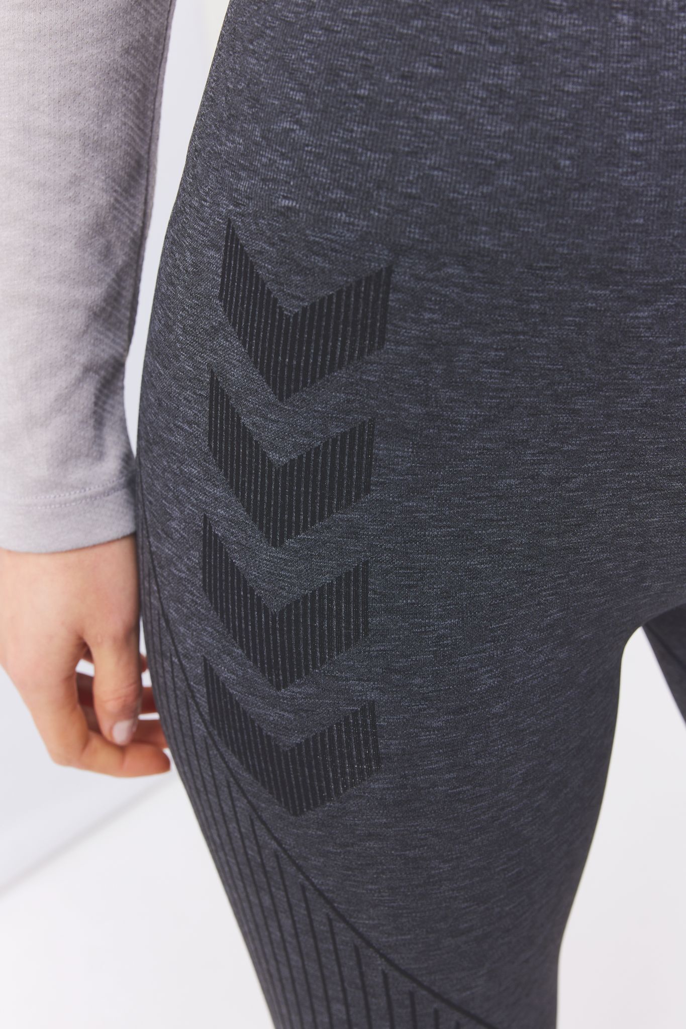 hmlMT HANA SEAMLESS TAPERED PANTS