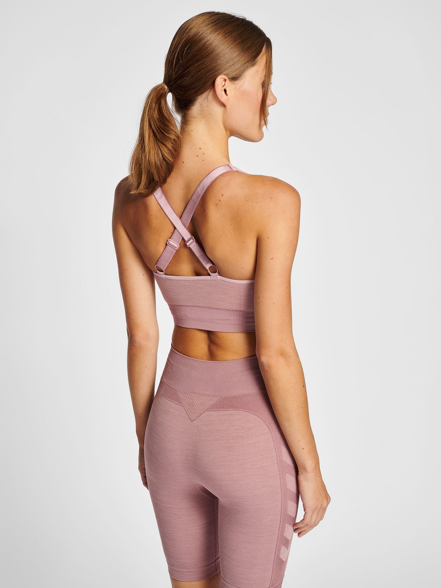 hmlCLEA SEAMLESS SPORTS TOP