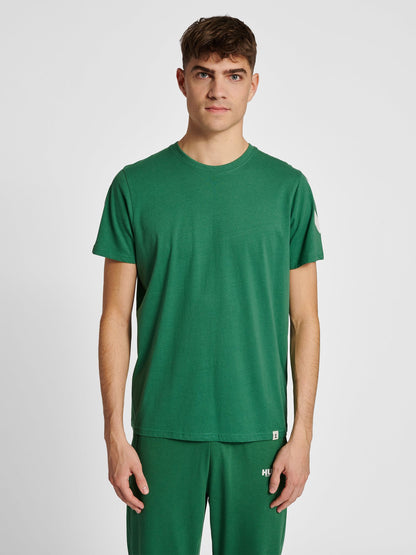 hmlLEGACY CHEVRON T-SHIRT