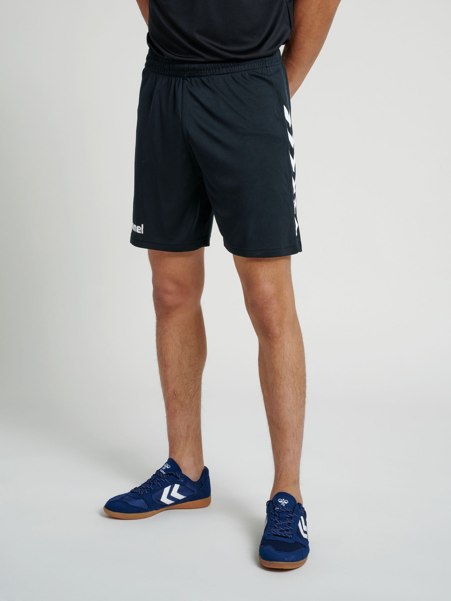 CORE POLY SHORTS