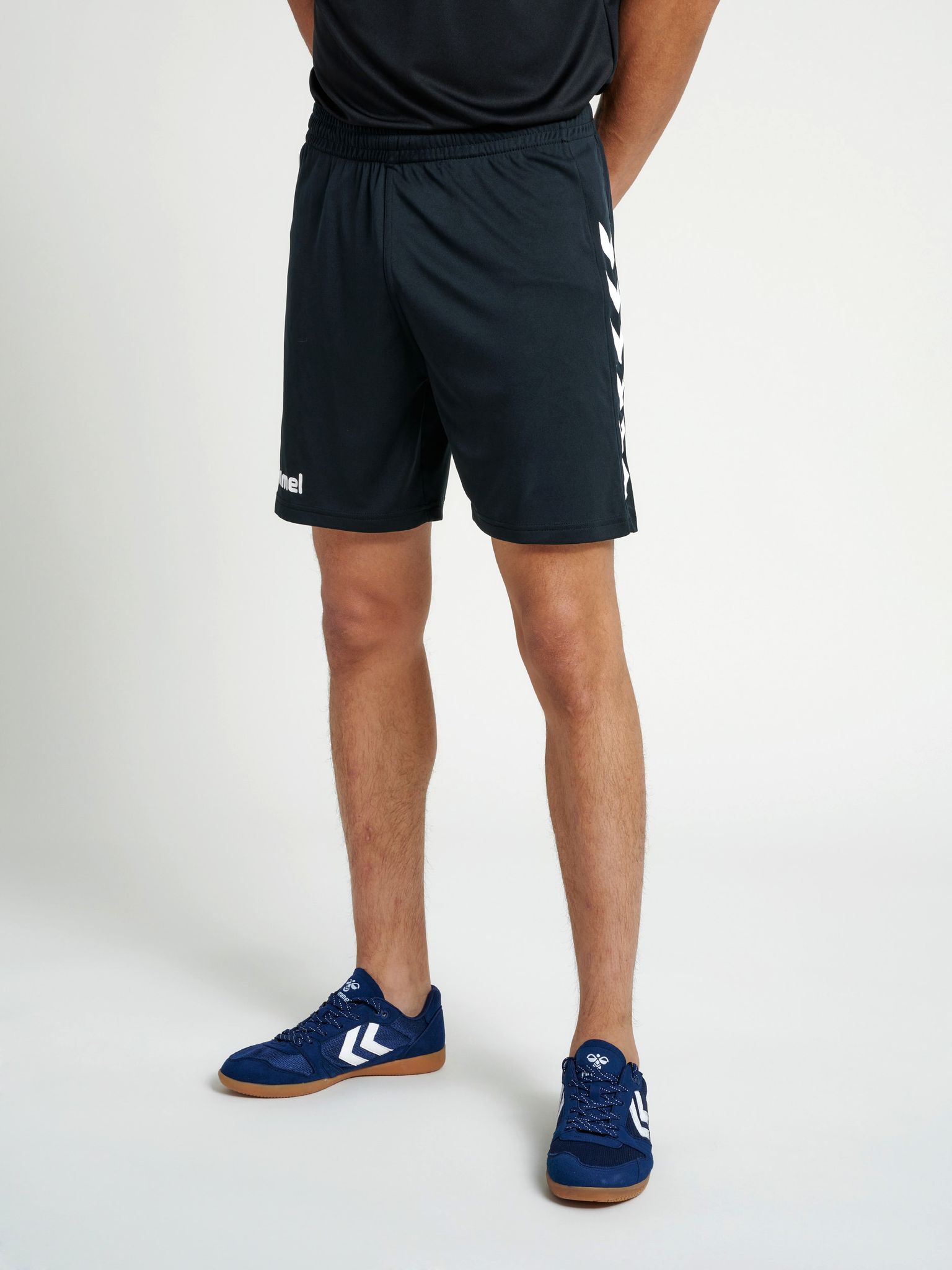 CORE POLY SHORTS