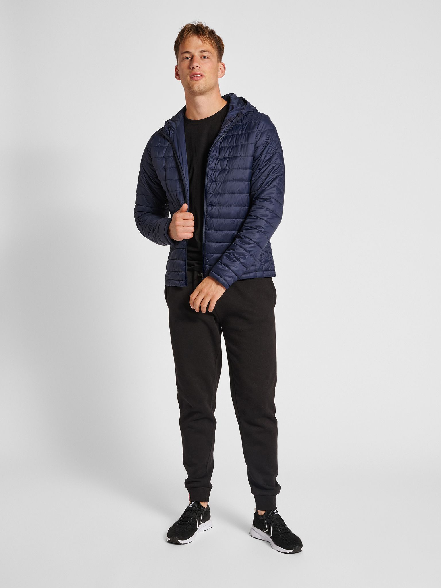 hmlRED QUILTED HOOD JACKET